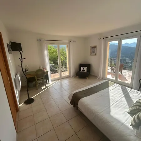 La Maison Cm 3* Nessa